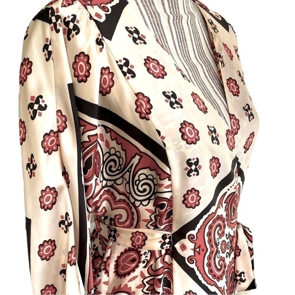 Zara Woman, wrap dress, size M, midi length, attached ties, excellent condition - Picture 4 of 7